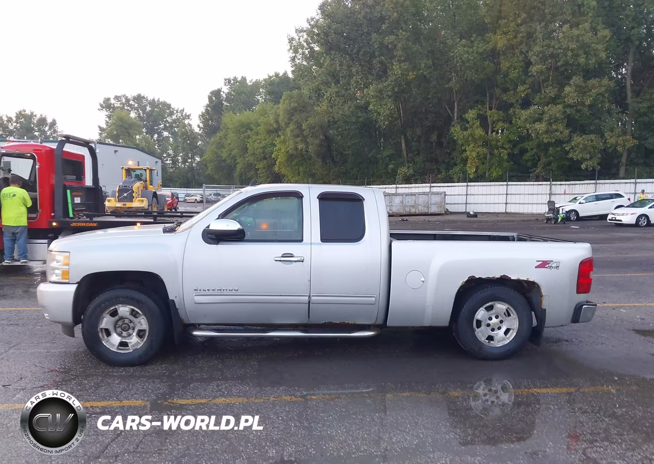 2010 Chevrolet Silverado 1500 Lt VIN:1GCSKSE35AZ127132 - 13