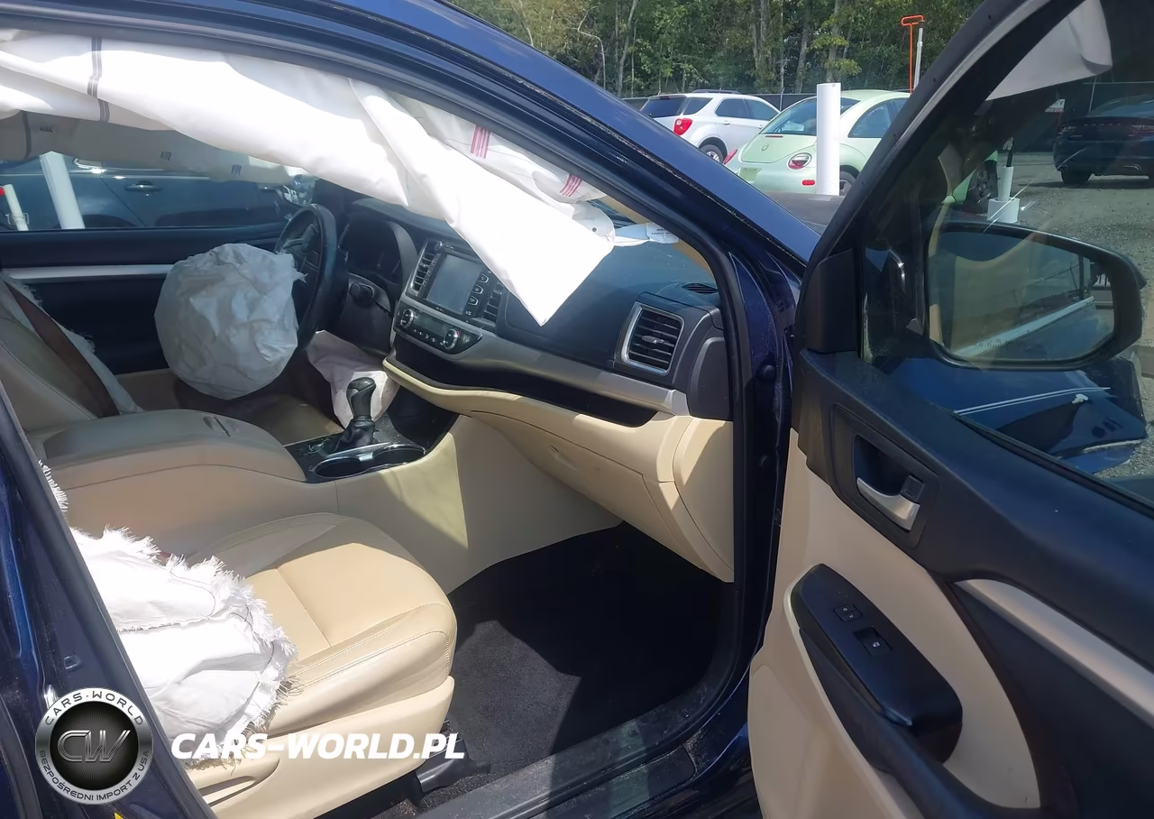 2014 Toyota Highlander Xle V6 VIN:5TDKKRFH5ES009592 - 5