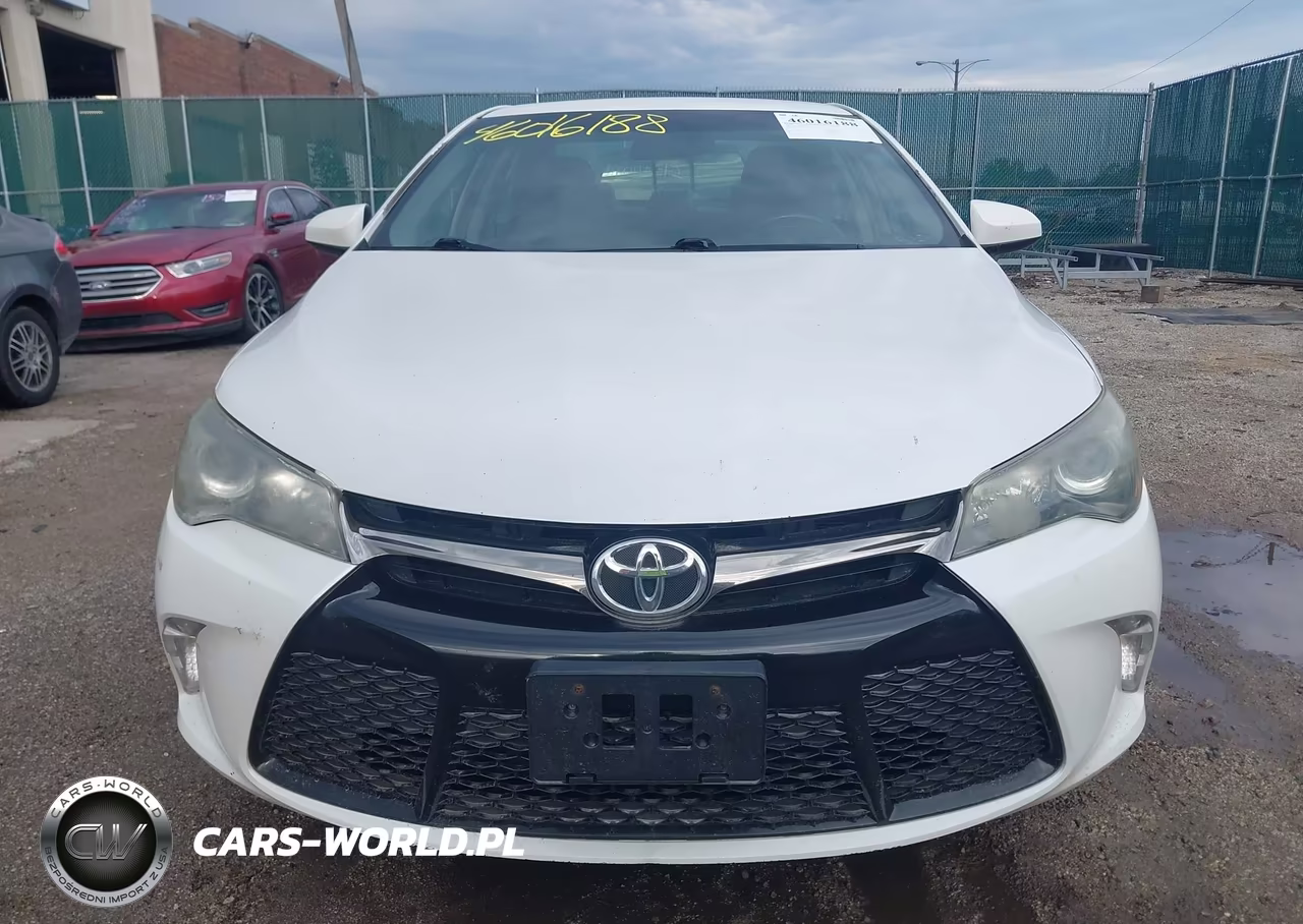 2015 Toyota Camry Se VIN:4T1BF1FK9FU115442 - 12