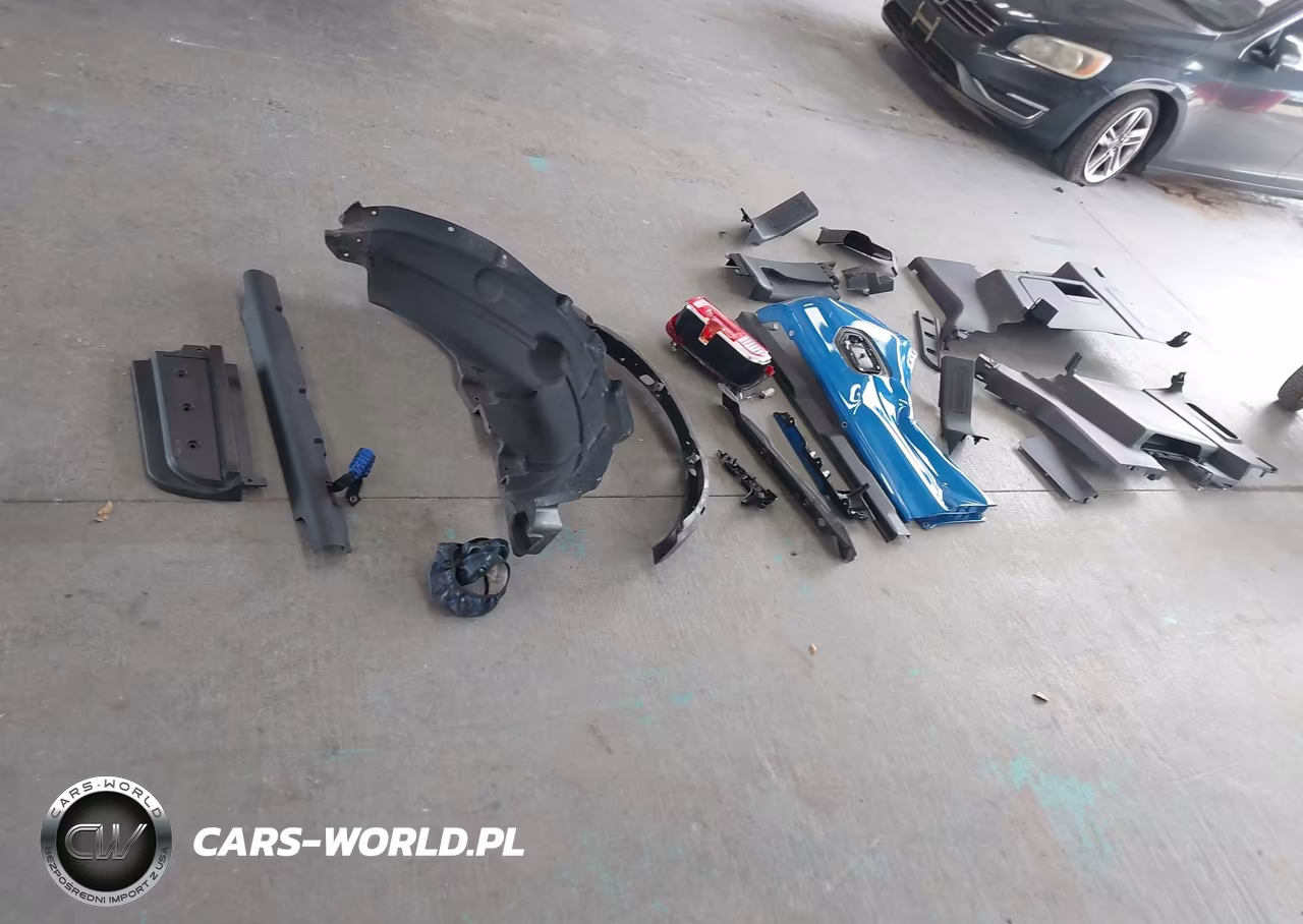 2022 Ford Bronco Big Bend VIN:1FMDE5BH9NLB09528 - 12