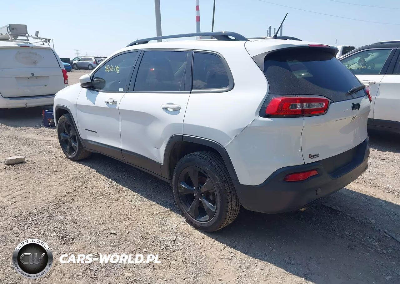 2018 Jeep Cherokee Latitude Fwd VIN:1C4PJLCB9JD557865 - 3