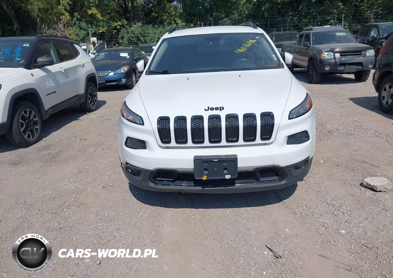 2018 Jeep Cherokee Latitude Fwd VIN:1C4PJLCB9JD557865 - 6