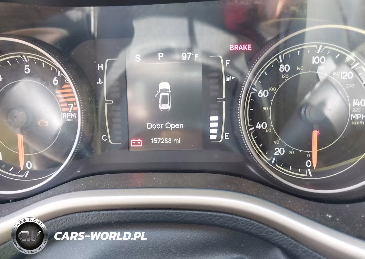 2018 Jeep Cherokee Latitude Fwd VIN:1C4PJLCB9JD557865 - 7