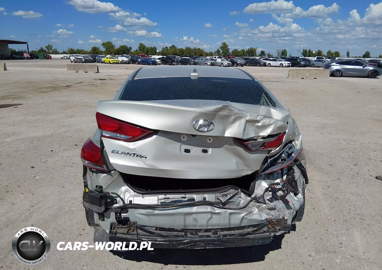 2018 Hyundai Elantra Sel VIN:5NPD84LF7JH390486 - 16