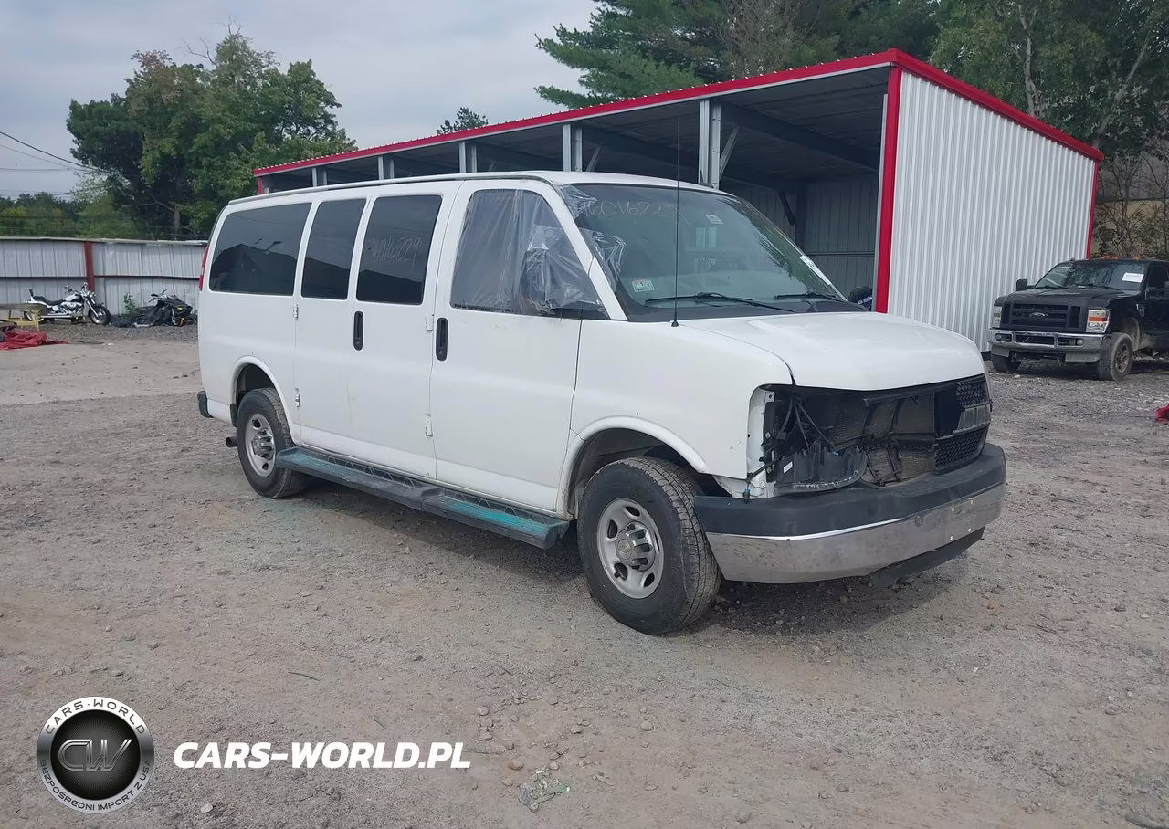 2015 Chevrolet Express 2500 Lt