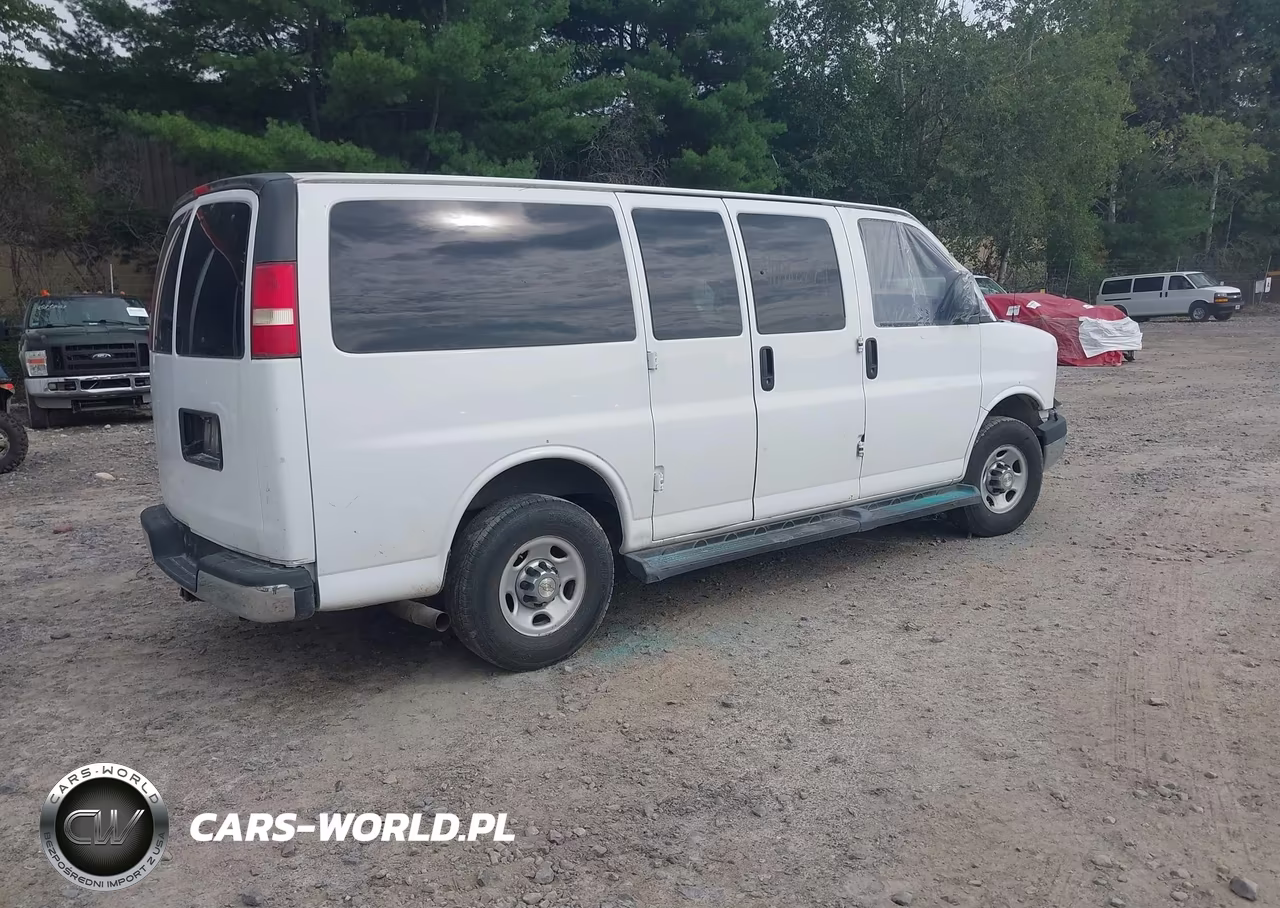 2015 Chevrolet Express 2500 Lt VIN:1GAWGRFF3F1107545 - 4