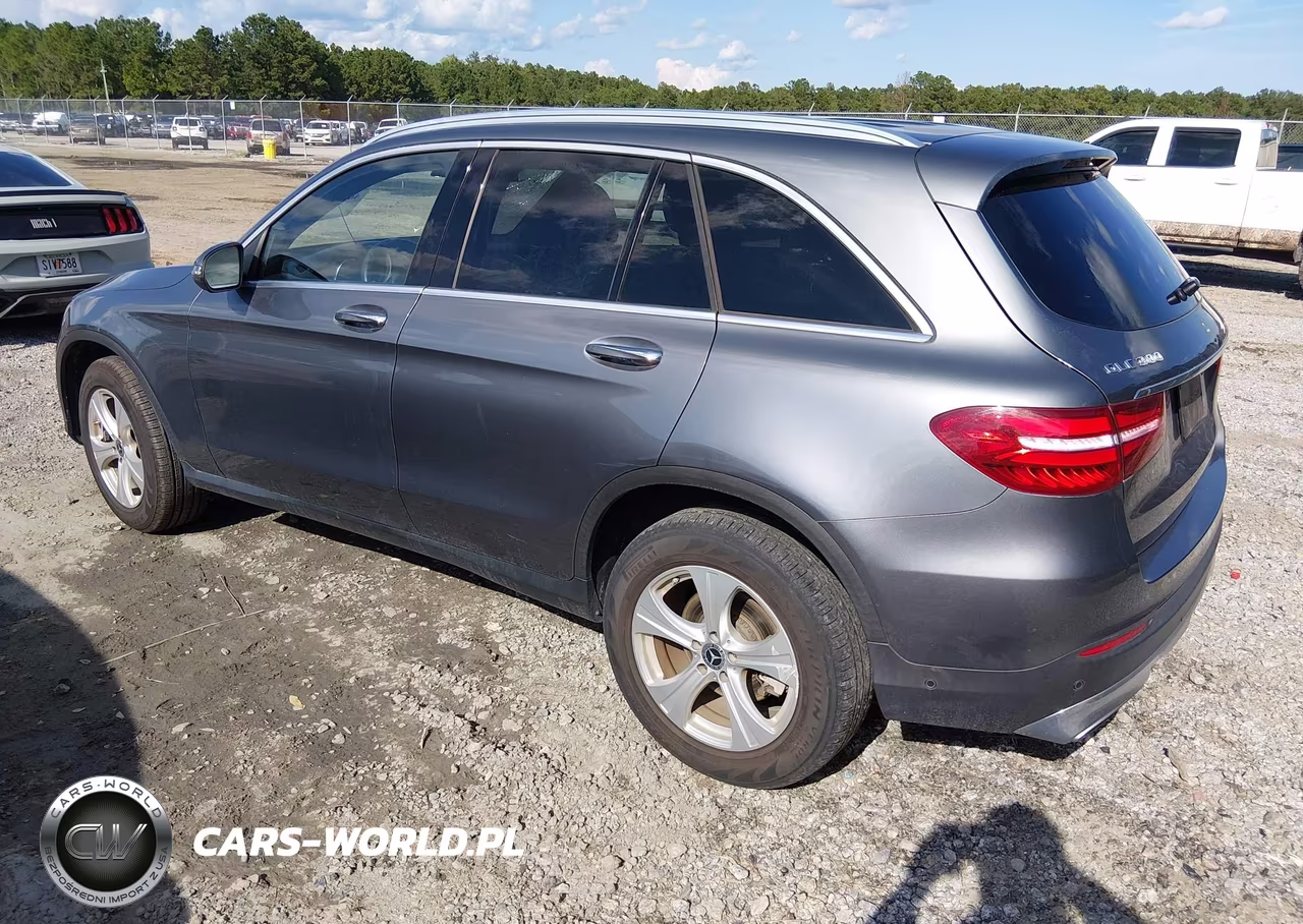 2018 Mercedes-Benz Glc 300 VIN:WDC0G4JB1JV115305 - 3