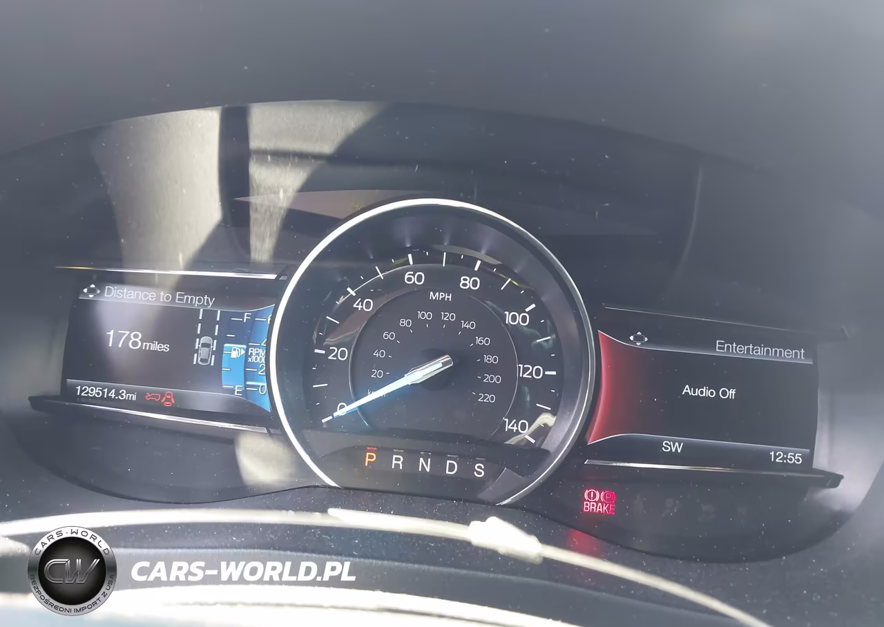 2019 Ford Explorer Sport VIN:1FM5K8GTXKGB27861 - 15