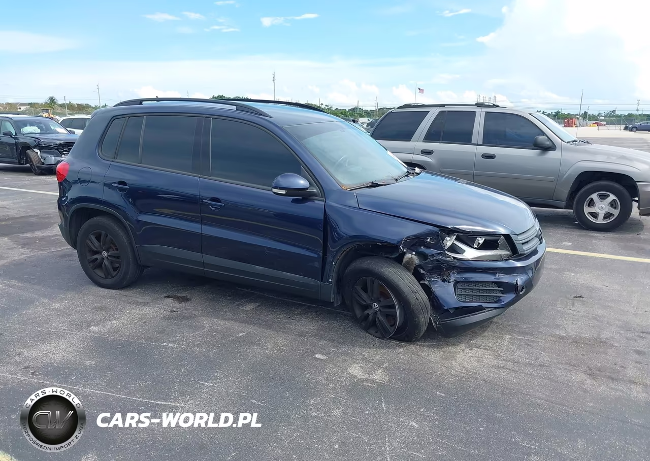 2016 Volkswagen Tiguan S