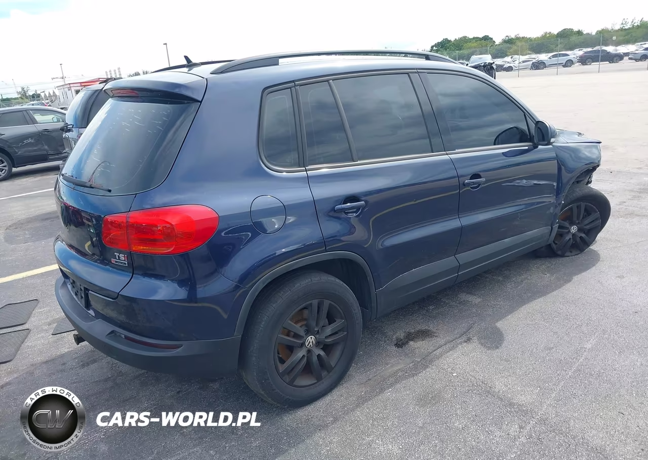 2016 Volkswagen Tiguan S VIN:WVGBV7AX5GW565183 - 4