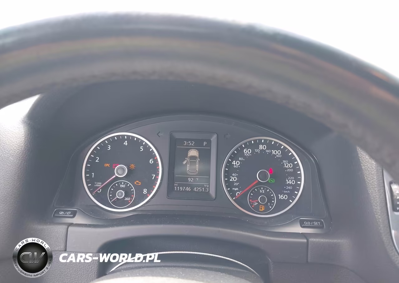 2016 Volkswagen Tiguan S VIN:WVGBV7AX5GW565183 - 7