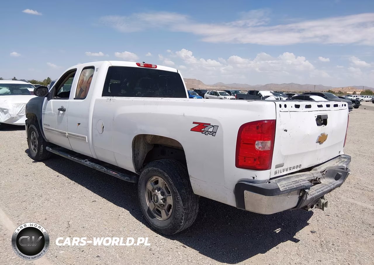 2012 Chevrolet Silverado 2500Hd Lt VIN:1GC2KXCG8CZ223696 - 3