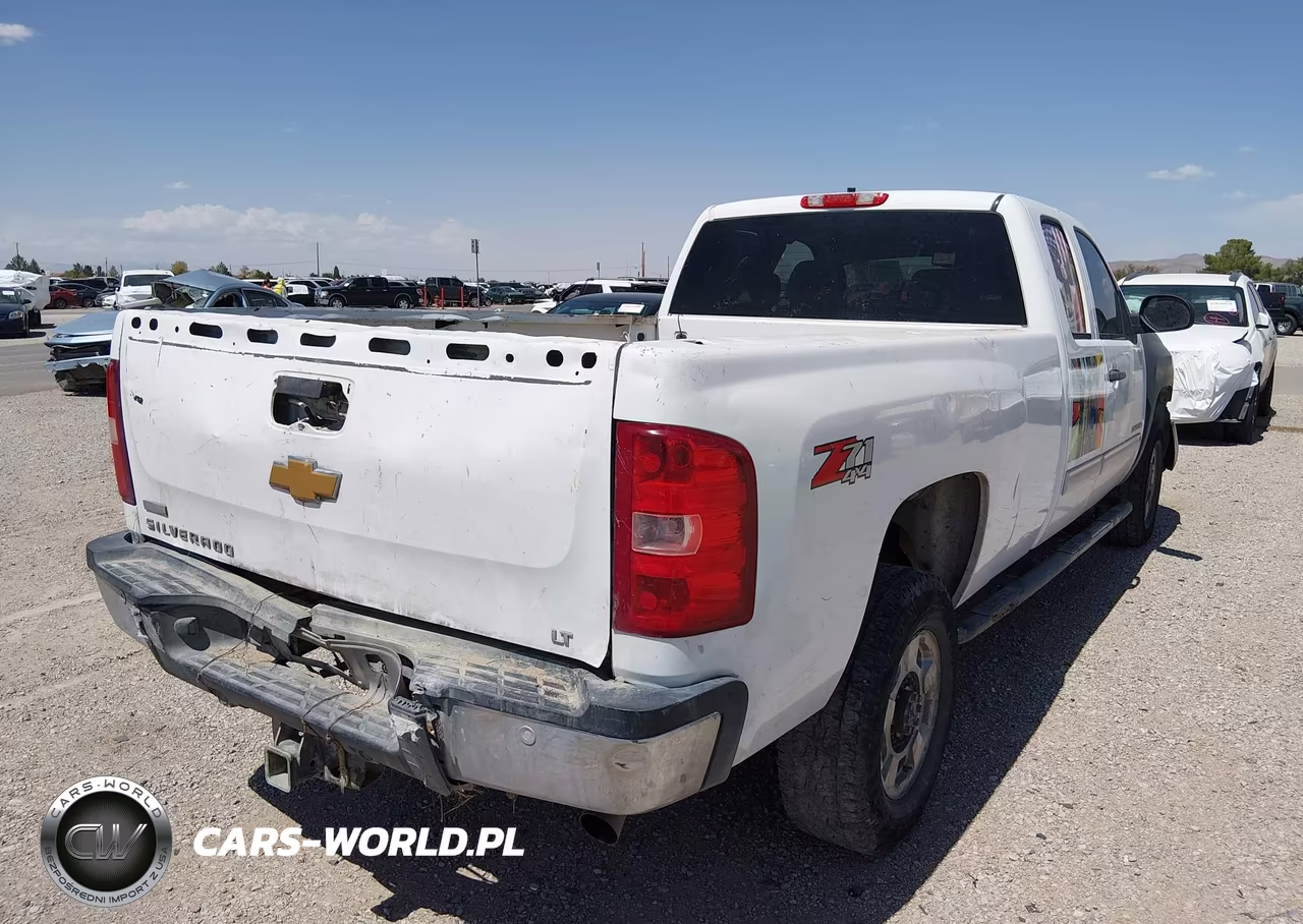 2012 Chevrolet Silverado 2500Hd Lt VIN:1GC2KXCG8CZ223696 - 4