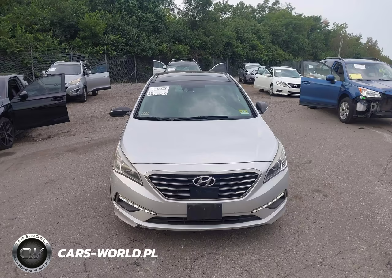 2015 Hyundai Sonata Limited VIN:5NPE34AF3FH211731 - 12