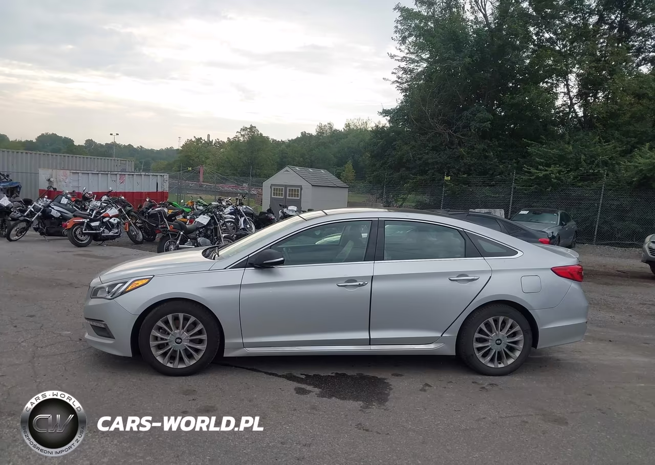 2015 Hyundai Sonata Limited VIN:5NPE34AF3FH211731 - 14