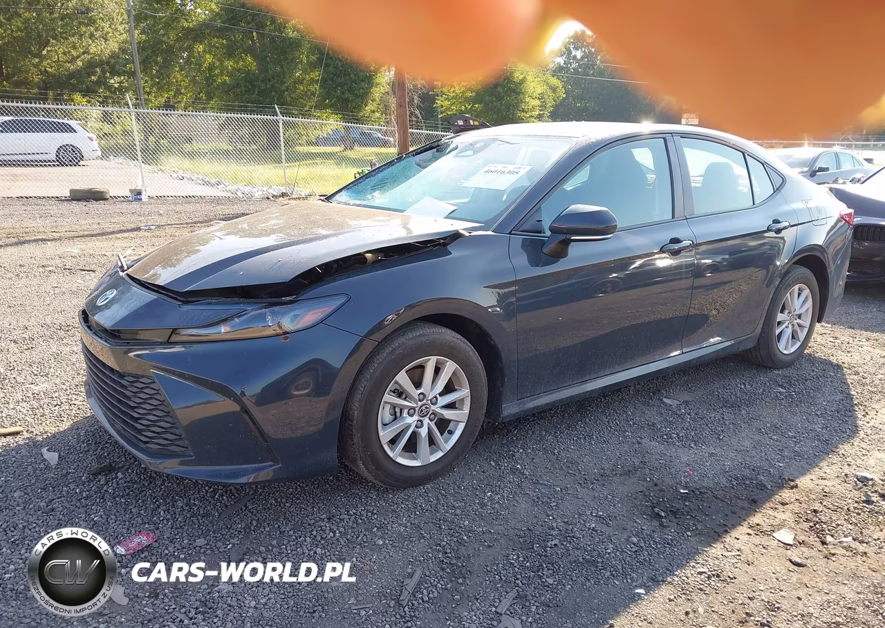 2025 Toyota Camry Le VIN:4T1DAACK6SU006877 - 2