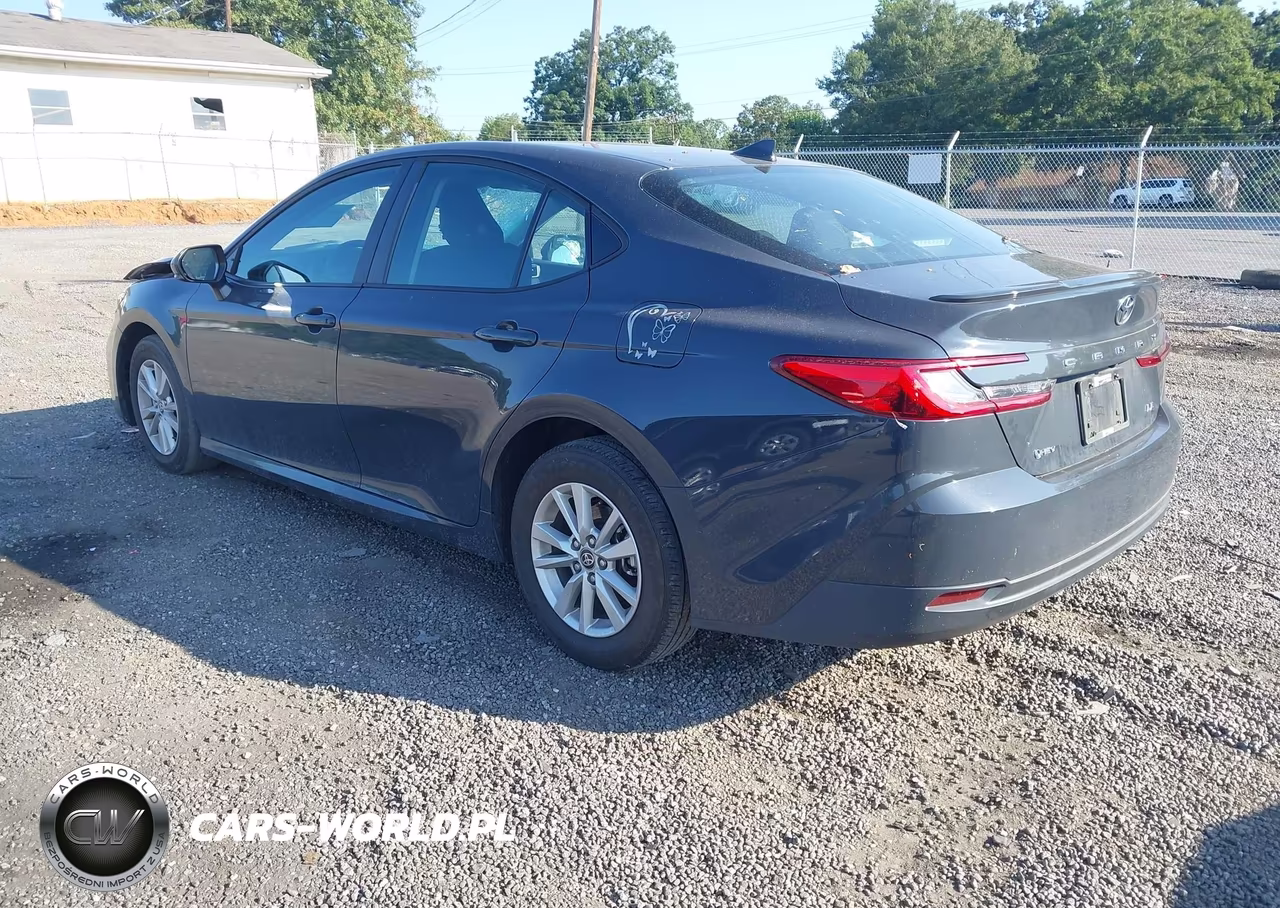 2025 Toyota Camry Le VIN:4T1DAACK6SU006877 - 3