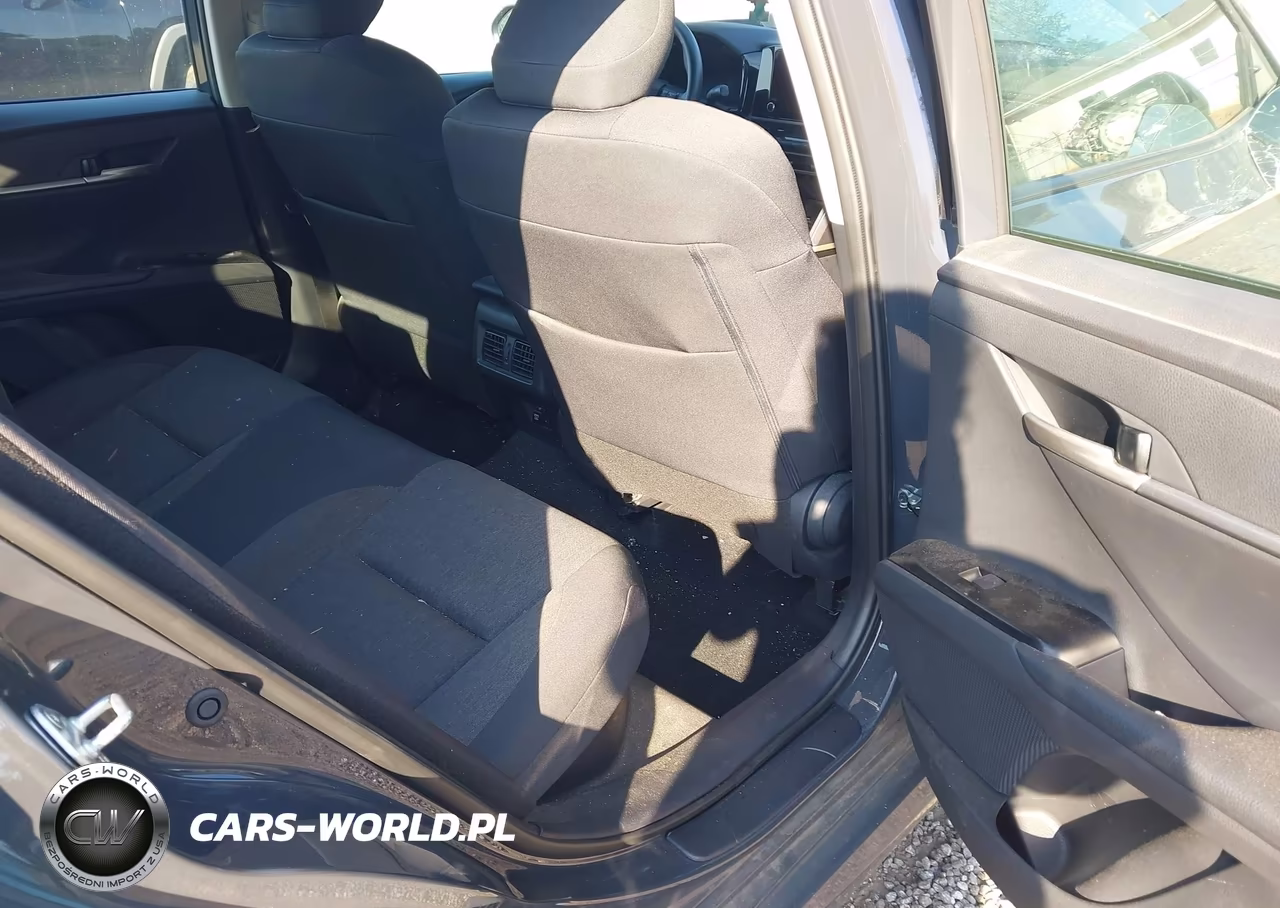2025 Toyota Camry Le VIN:4T1DAACK6SU006877 - 8