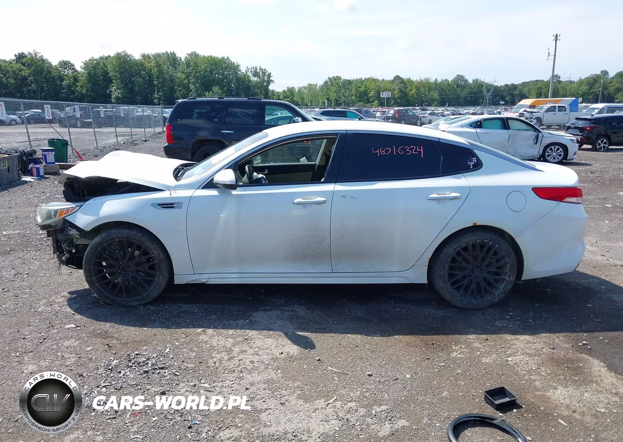 2017 Kia Optima Ex VIN:5XXGU4L34HG123021 - 13