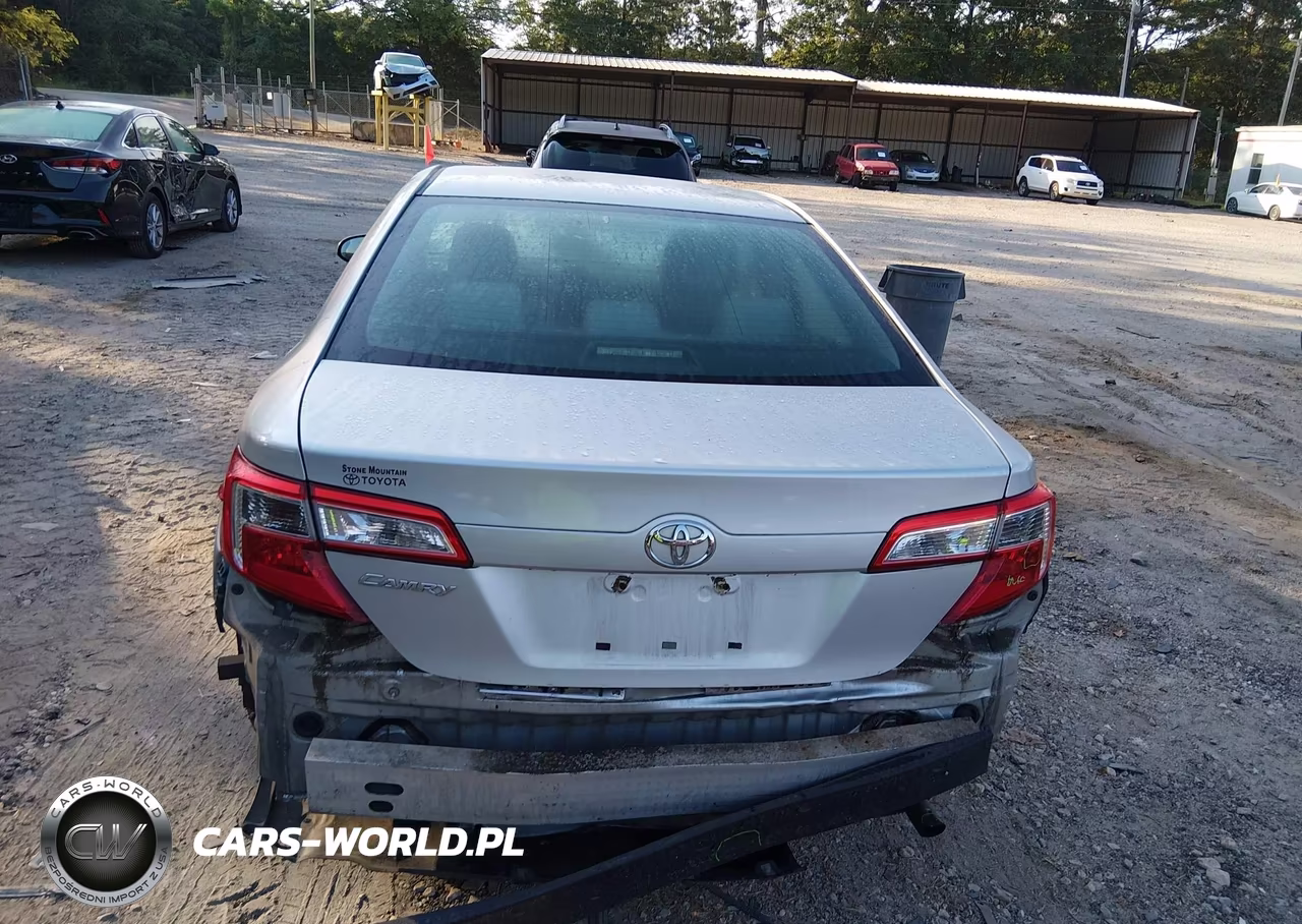 2013 Toyota Camry L VIN:4T1BF1FK6DU694807 - 16