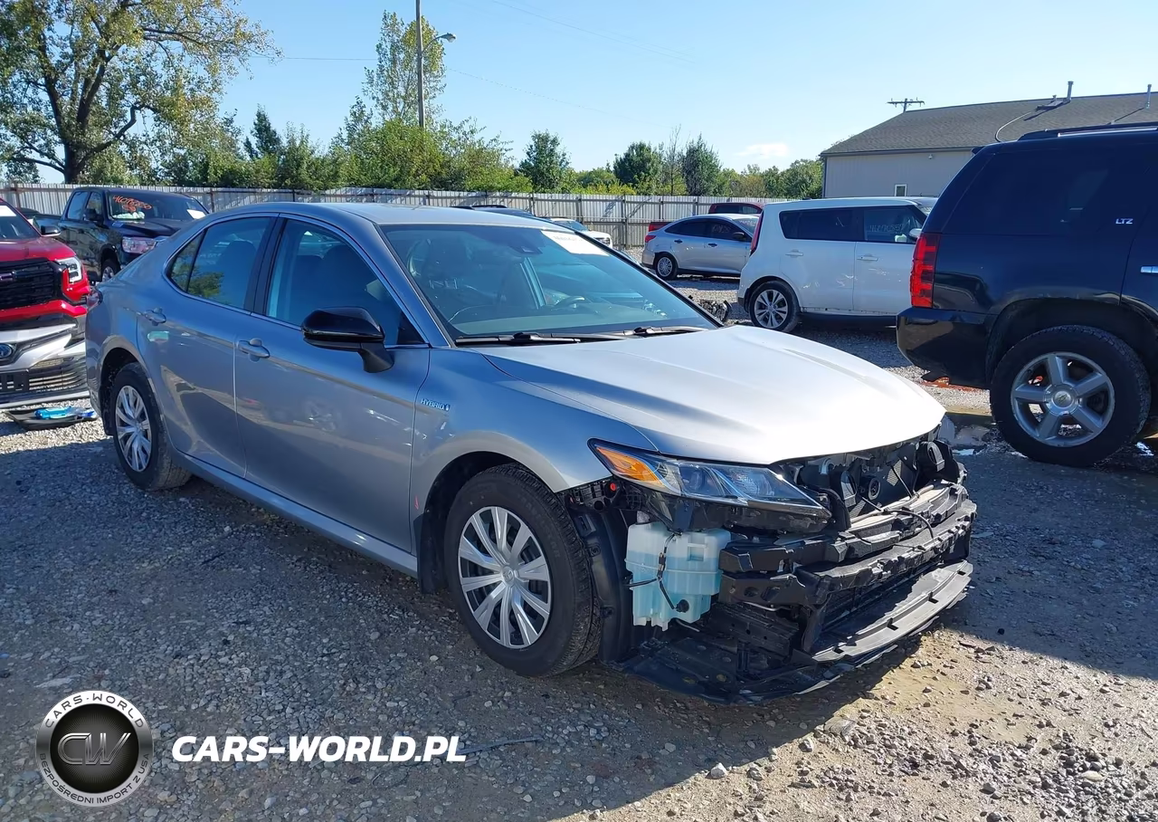 2020 Toyota Camry Le Hybrid