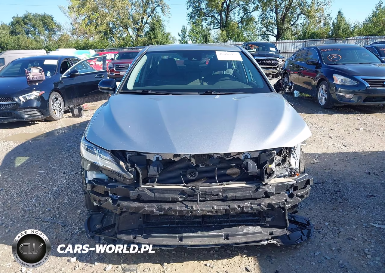 2020 Toyota Camry Le Hybrid VIN:4T1C31AK9LU532950 - 13