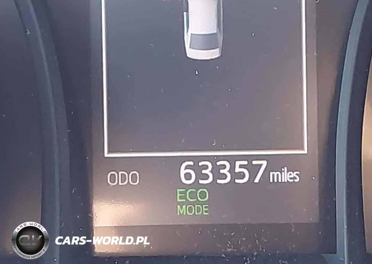 2020 Toyota Camry Le Hybrid VIN:4T1C31AK9LU532950 - 16