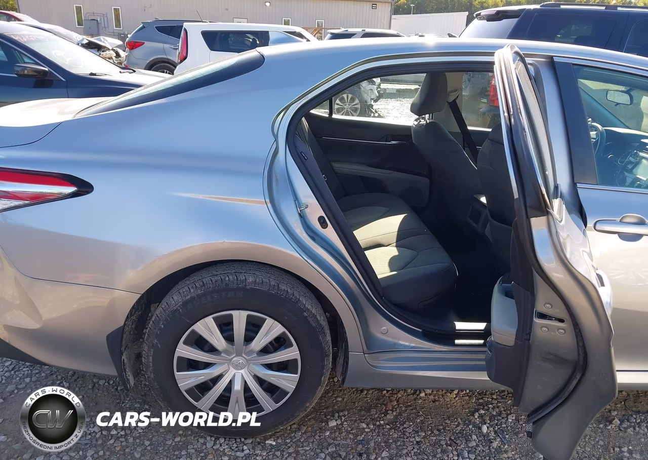 2020 Toyota Camry Le Hybrid VIN:4T1C31AK9LU532950 - 8