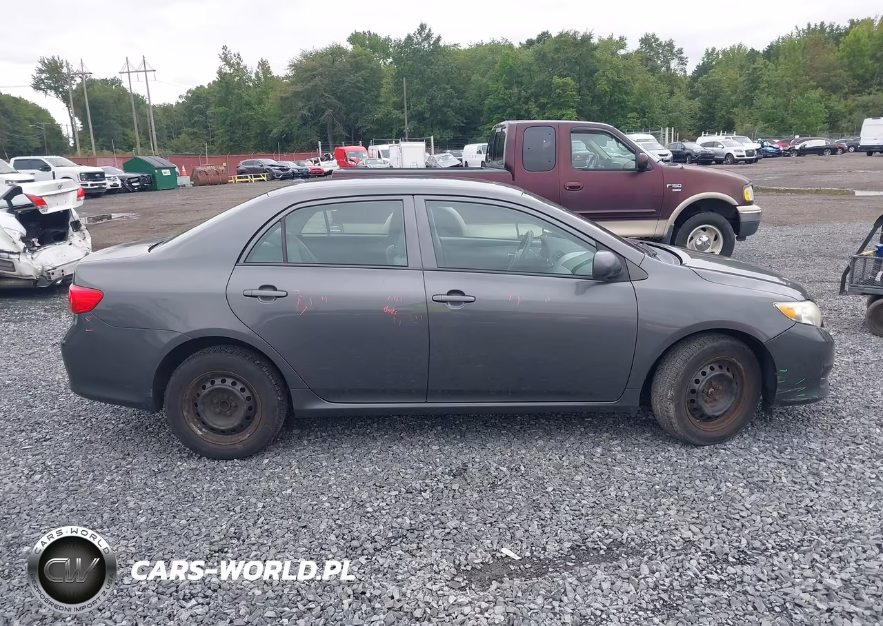 2010 Toyota Corolla Le VIN:2T1BU4EEXAC228720 - 13