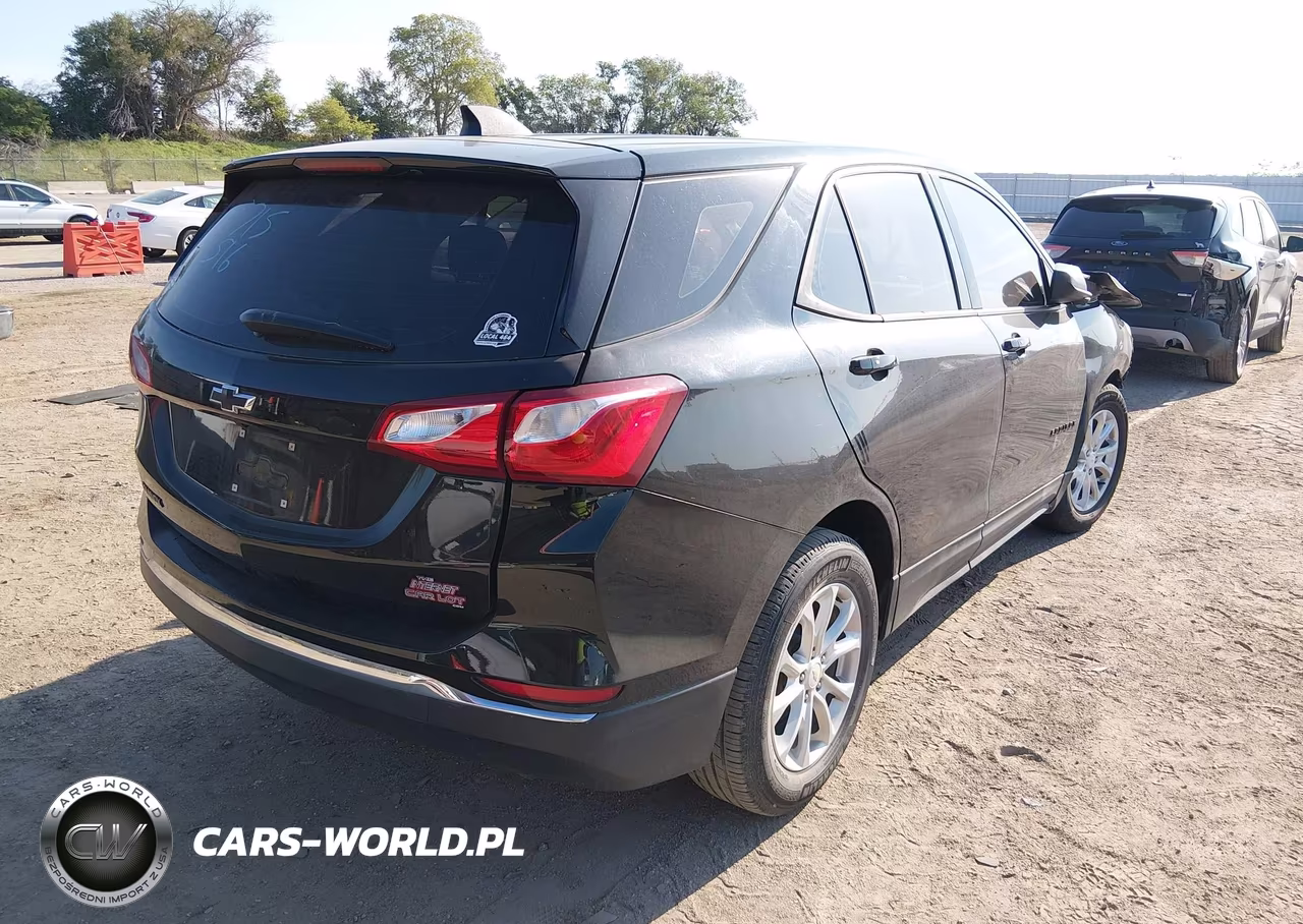 2018 Chevrolet Equinox Ls VIN:2GNAXHEV3J6335398 - 4