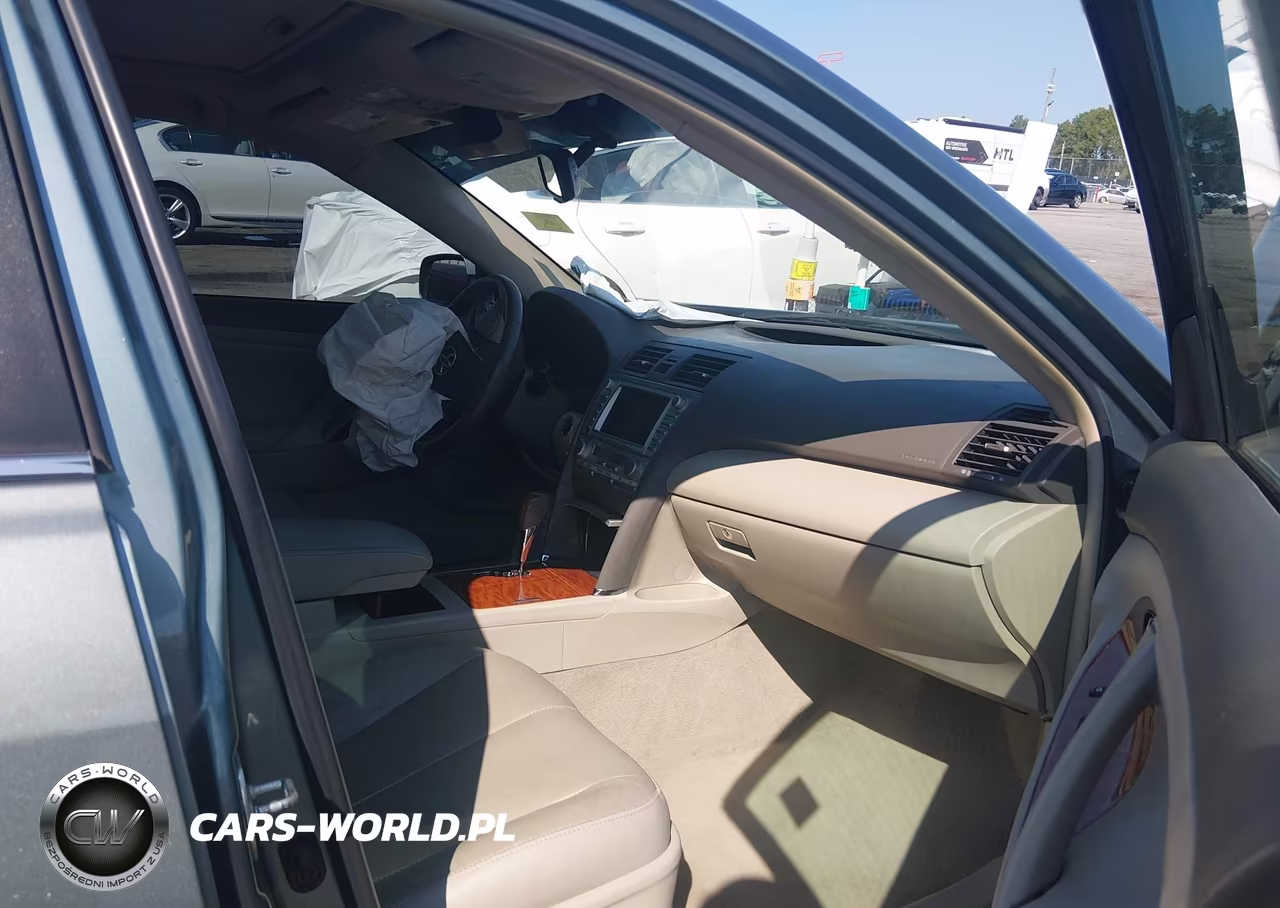 2010 Toyota Camry Hybrid VIN:4T1BB3EKXAU119971 - 5