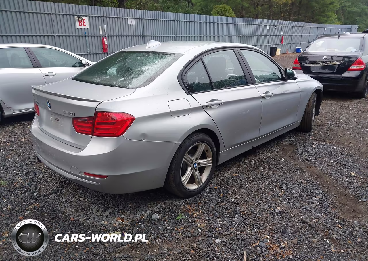 2014 BMW 320I xDrive VIN:WBA3C3G58ENS68664 - 4