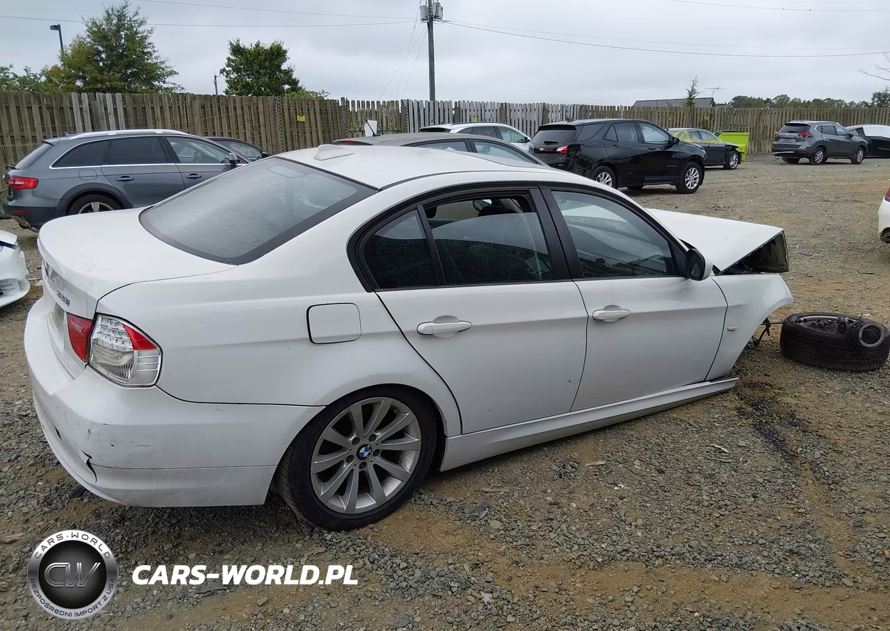 2011 BMW 328I VIN:WBAPH7C55BE678091 - 13