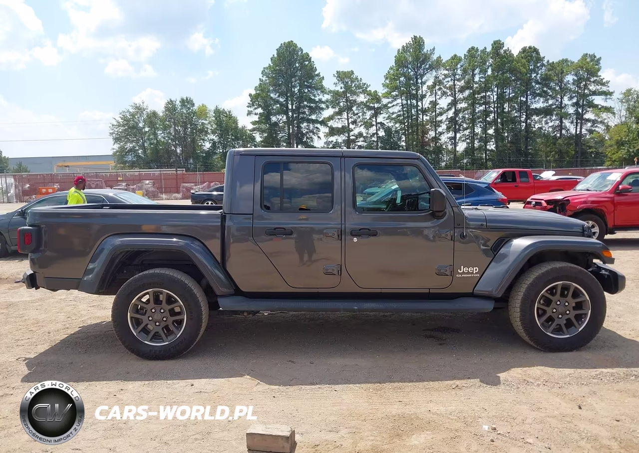 2021 Jeep Gladiator Overland 4X4 VIN:1C6HJTFG2ML511954 - 13