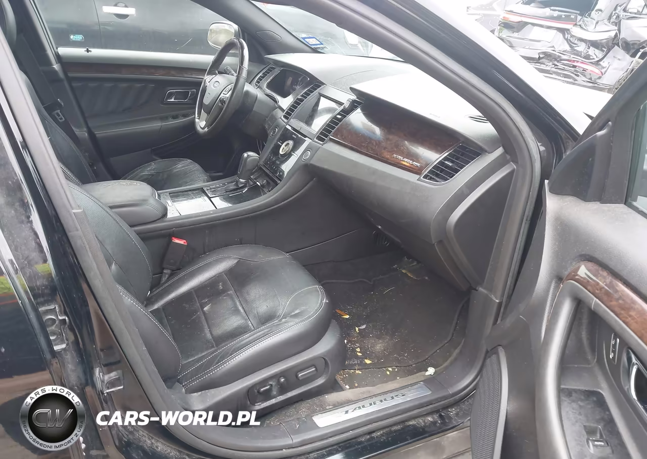 2017 Ford Taurus Limited VIN:1FAHP2F80HG113088 - 5