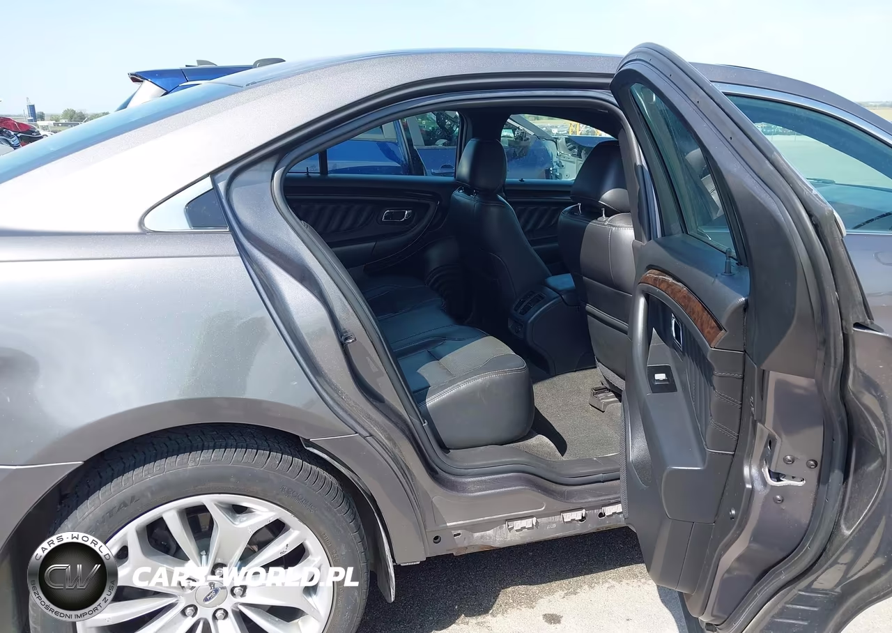 2013 Ford Taurus Limited VIN:1FAHP2F83DG110213 - 8