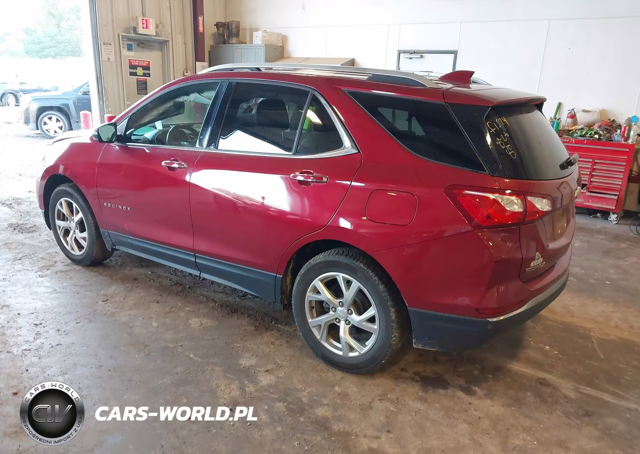 2018 Chevrolet Equinox Premier VIN:2GNAXMEV1J6113564 - 3