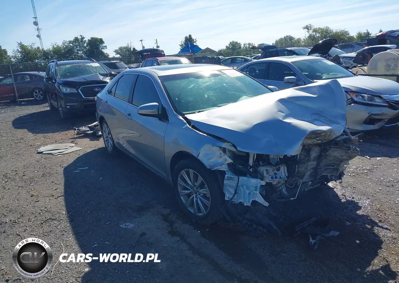 2015 Toyota Camry Xle – zdjęcie 1 z 19