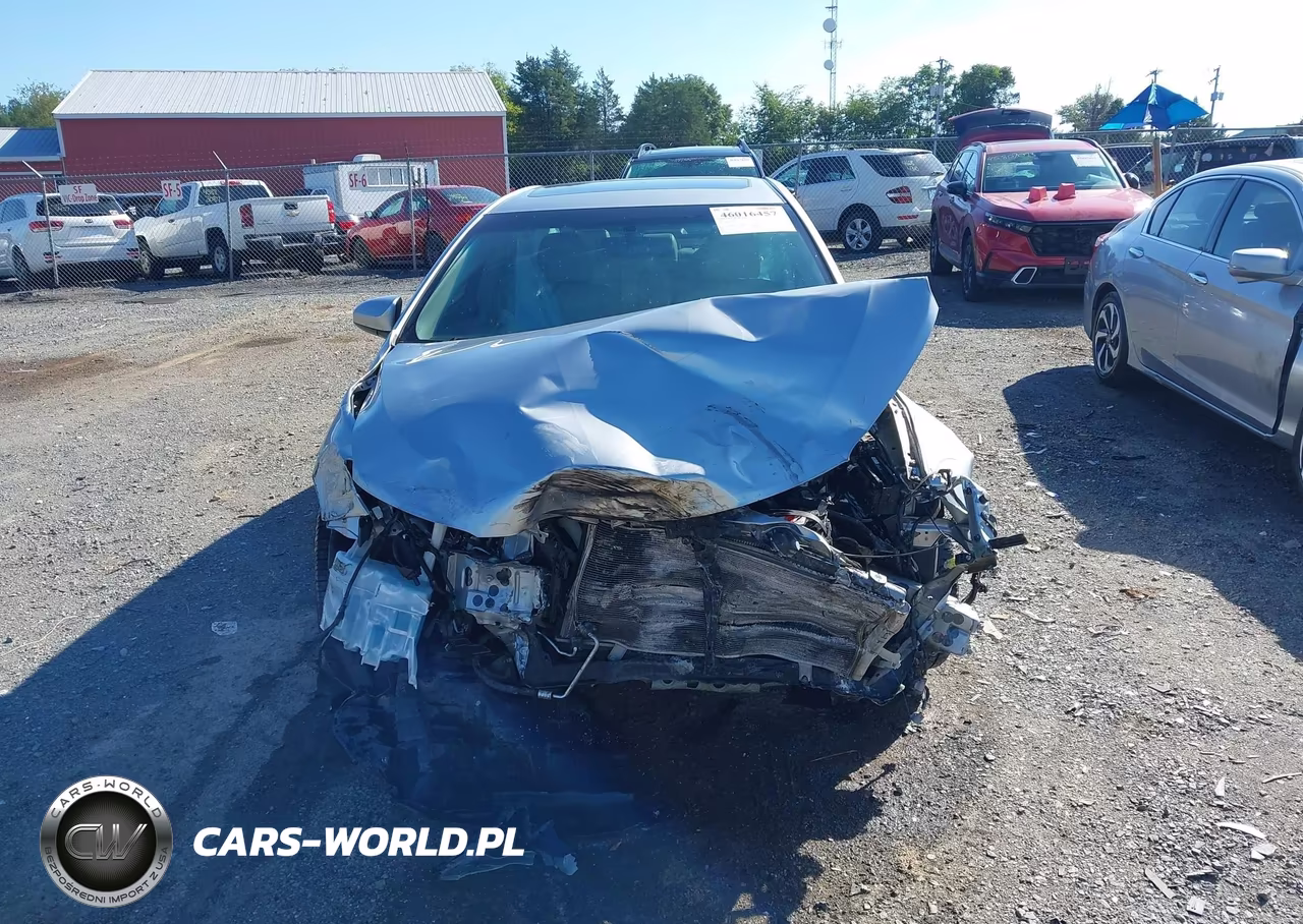 2015 Toyota Camry Xle VIN:4T1BF1FK7FU926415 - 13