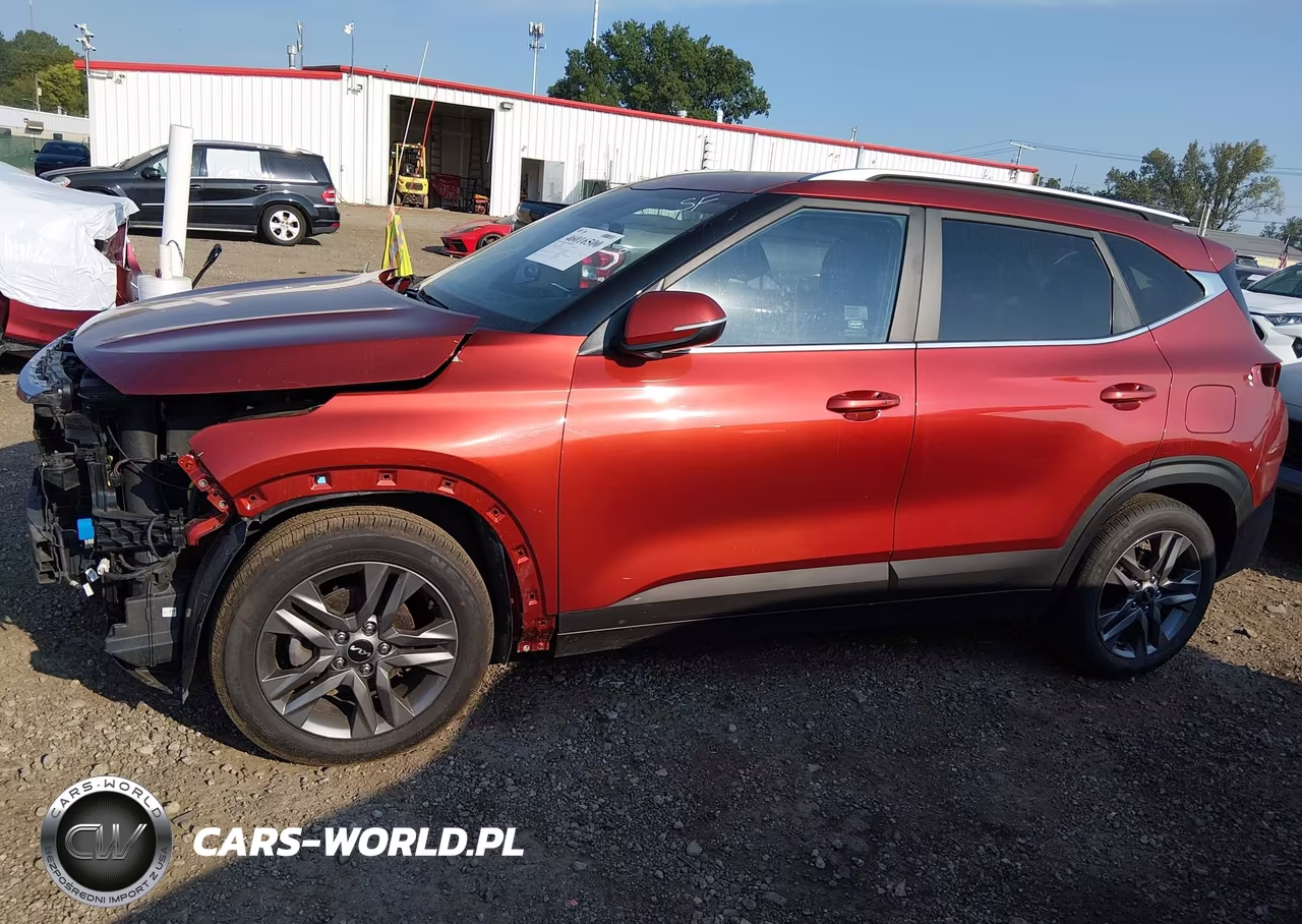 2023 Kia Seltos S VIN:KNDEU2AA8P7396189 - 15