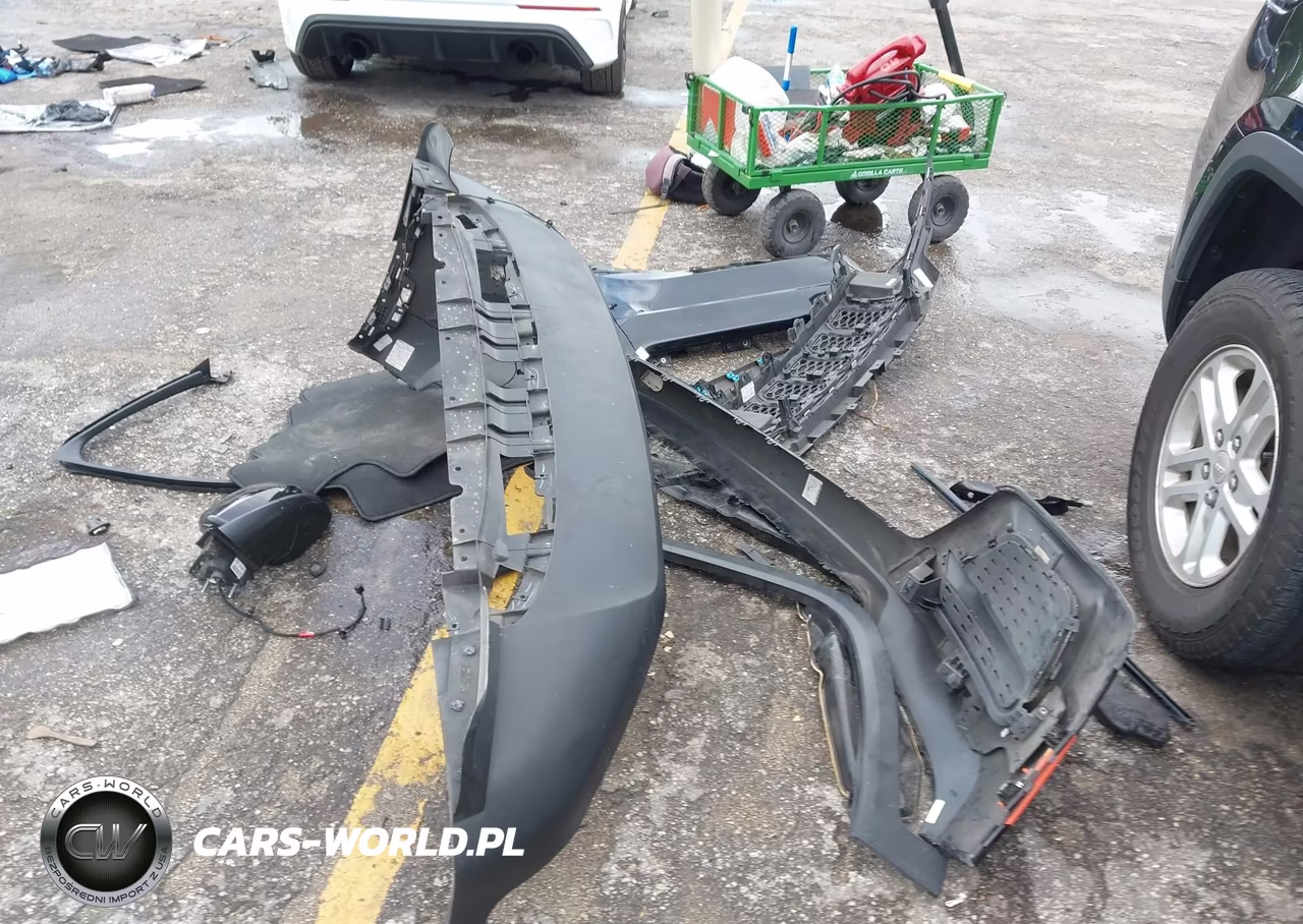 2023 Jeep Grand Cherokee Laredo 4X2 VIN:1C4RJGAG2PC534702 - 12