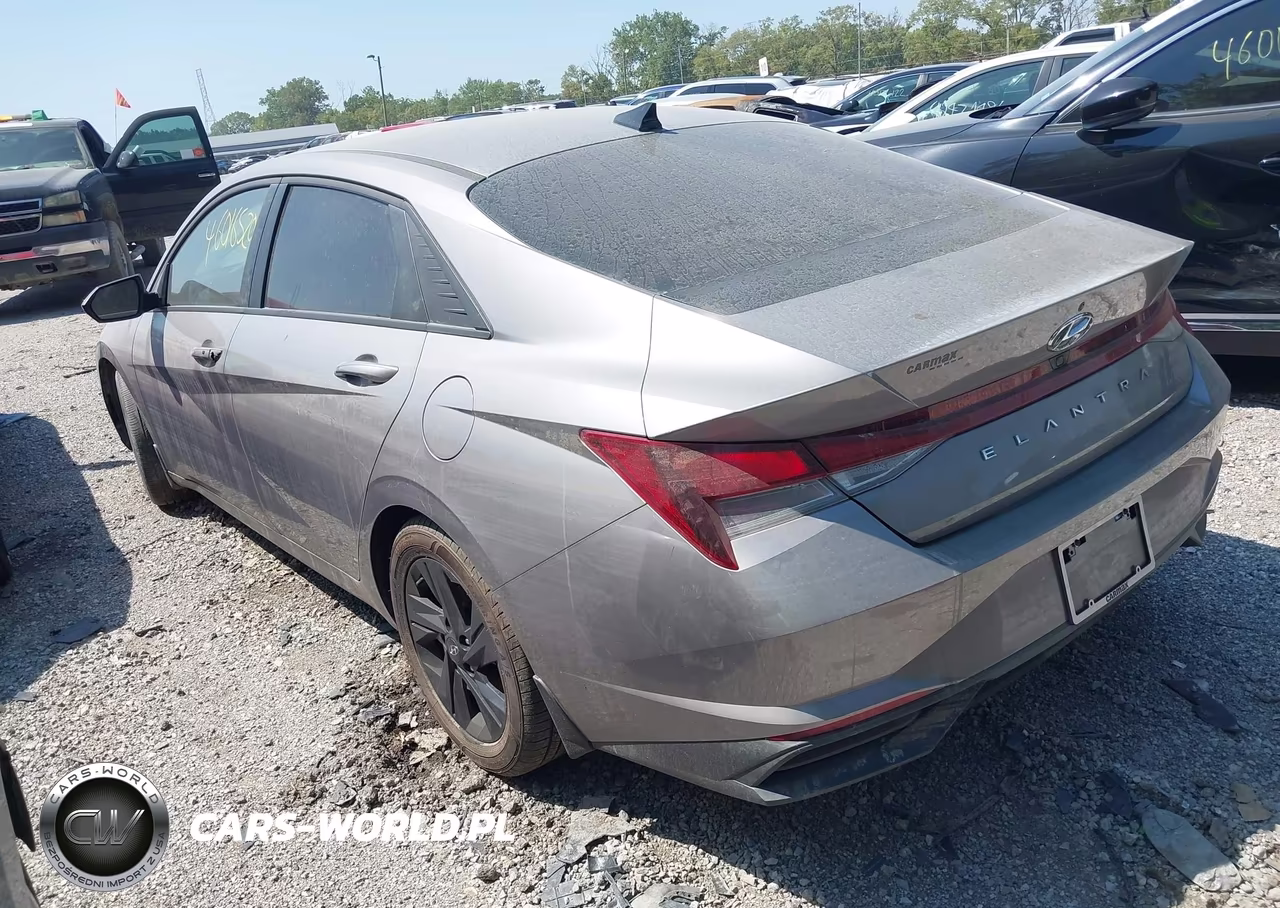 2023 Hyundai Elantra Sel VIN:KMHLM4AG1PU548477 - 3