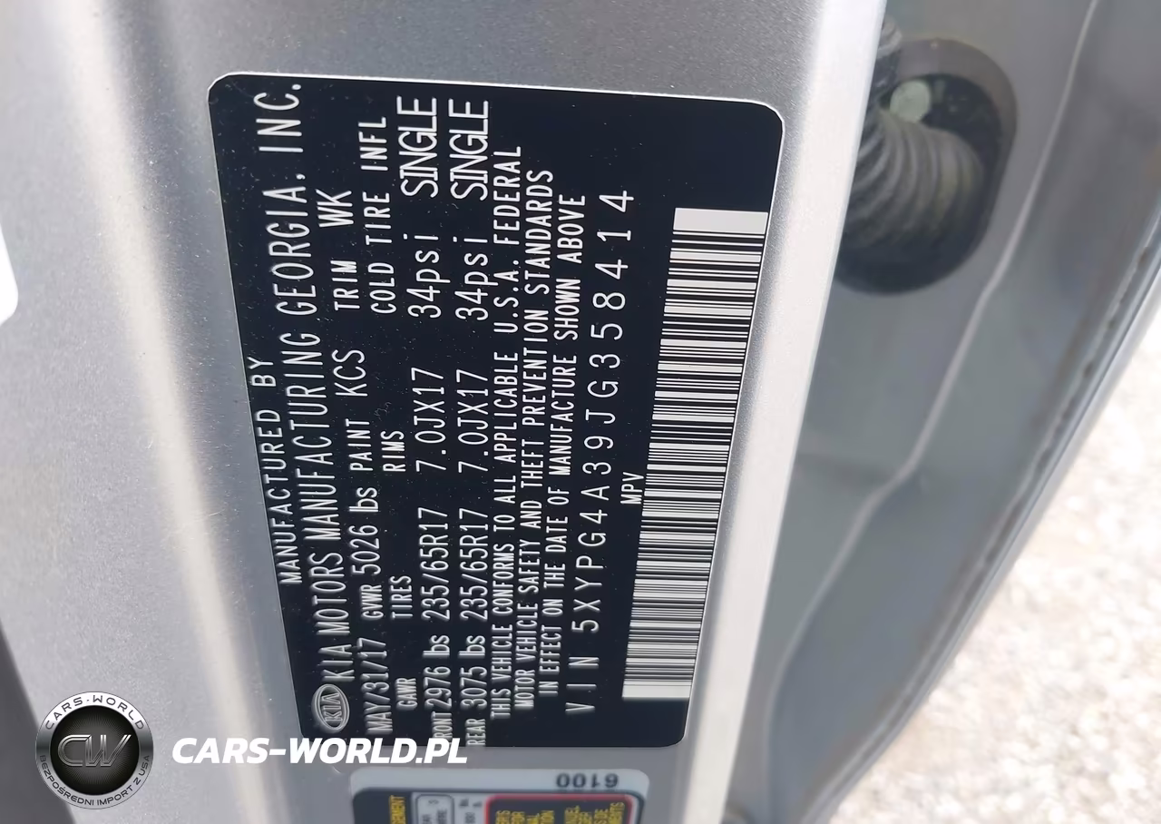 2018 Kia Sorento 2.4L L VIN:5XYPG4A39JG358414 - 9