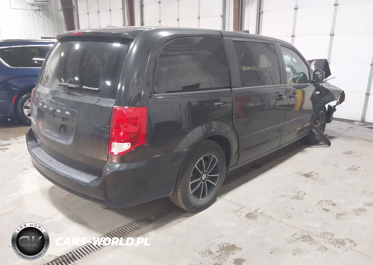 2014 Dodge Grand Caravan Sxt 30Th Anniversary VIN:2C4RDGCG4ER381104 - 4