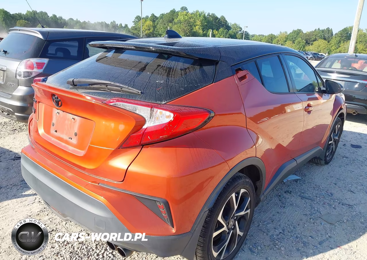 2020 Toyota C-Hr Xle-Le-Limited VIN:NMTKHMBX5LR111937 - 4