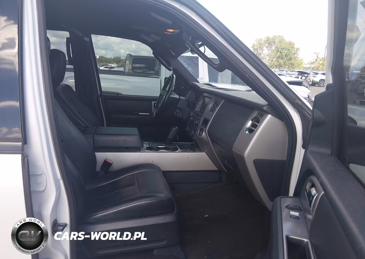 2015 Ford Expedition El Xlt VIN:1FMJK1HT2FEF38273 - 5