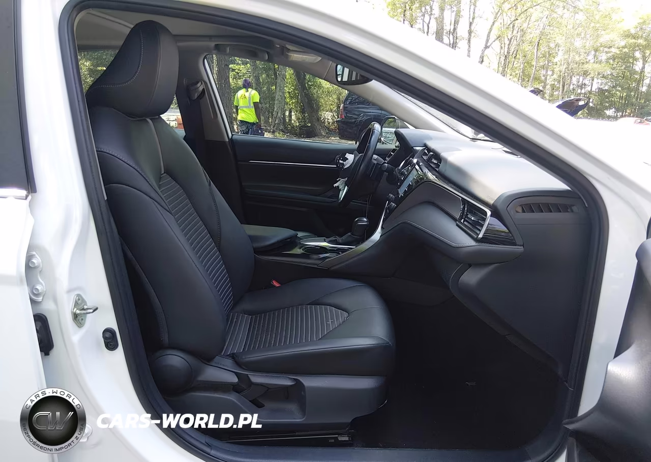 2020 Toyota Camry Se VIN:4T1M11AK4LU936457 - 5