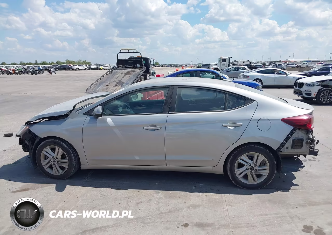 2020 Hyundai Elantra Sel VIN:5NPD84LF9LH562942 - 15