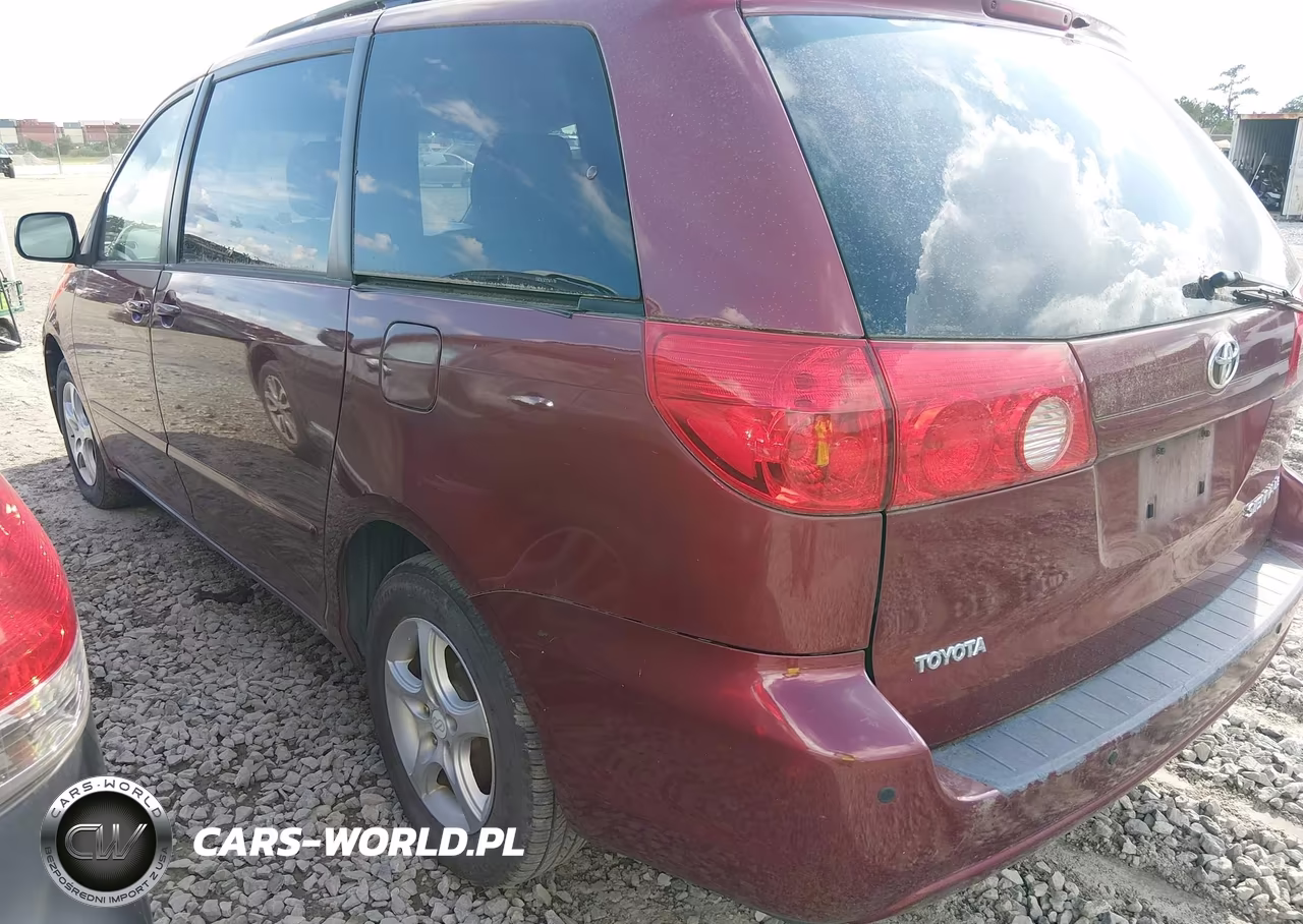 2007 Toyota Sienna Le VIN:5TDZK23C97S074706 - 3