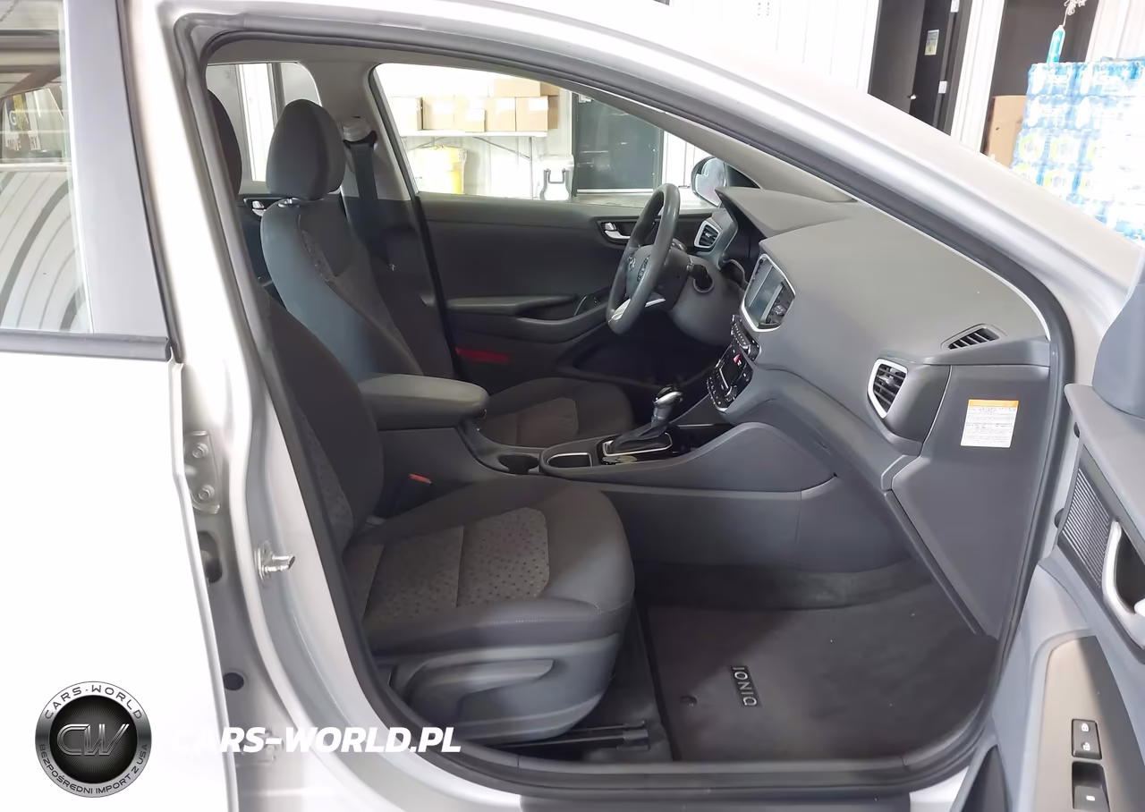 2019 Hyundai Ioniq Hybrid Blue VIN:KMHC65LC9KU159010 - 5